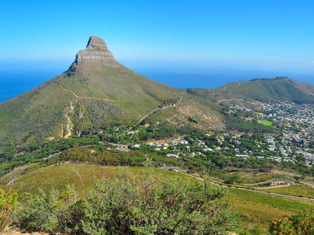 https://dreamlifetravelstour.com/media/2018/08/post_capetown_05-640x480.jpg